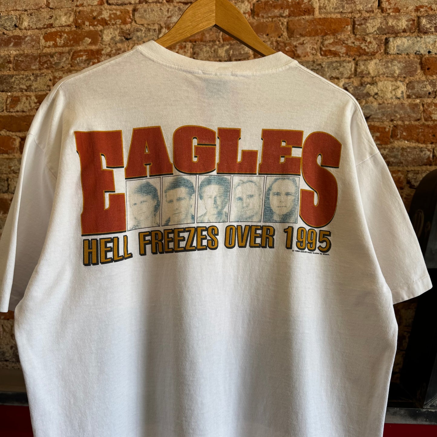1995 Eagles “Hotel California” T-Shirt XL