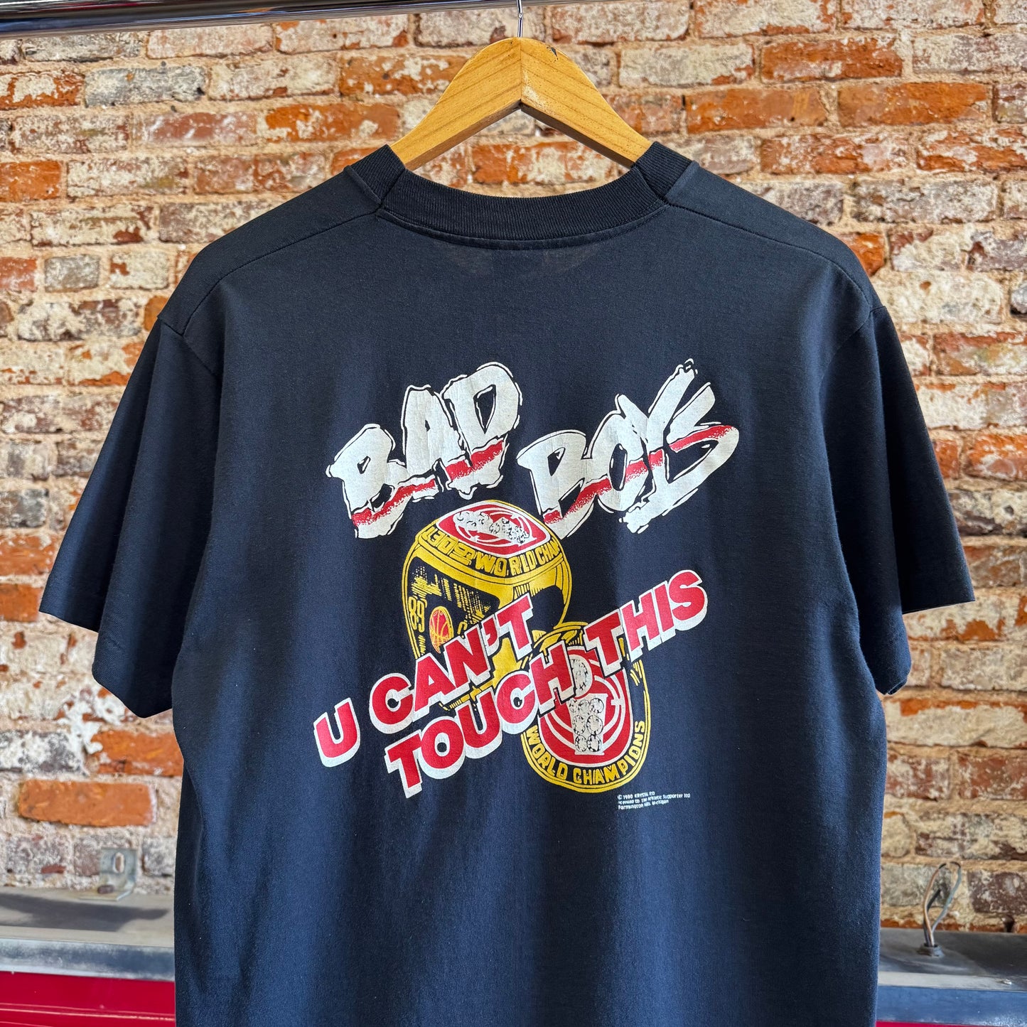 1989/1990 Detroit Pistons “Hammer Time” “Bad Boys U Can’t Touch This” World Champions T-Shirt Large