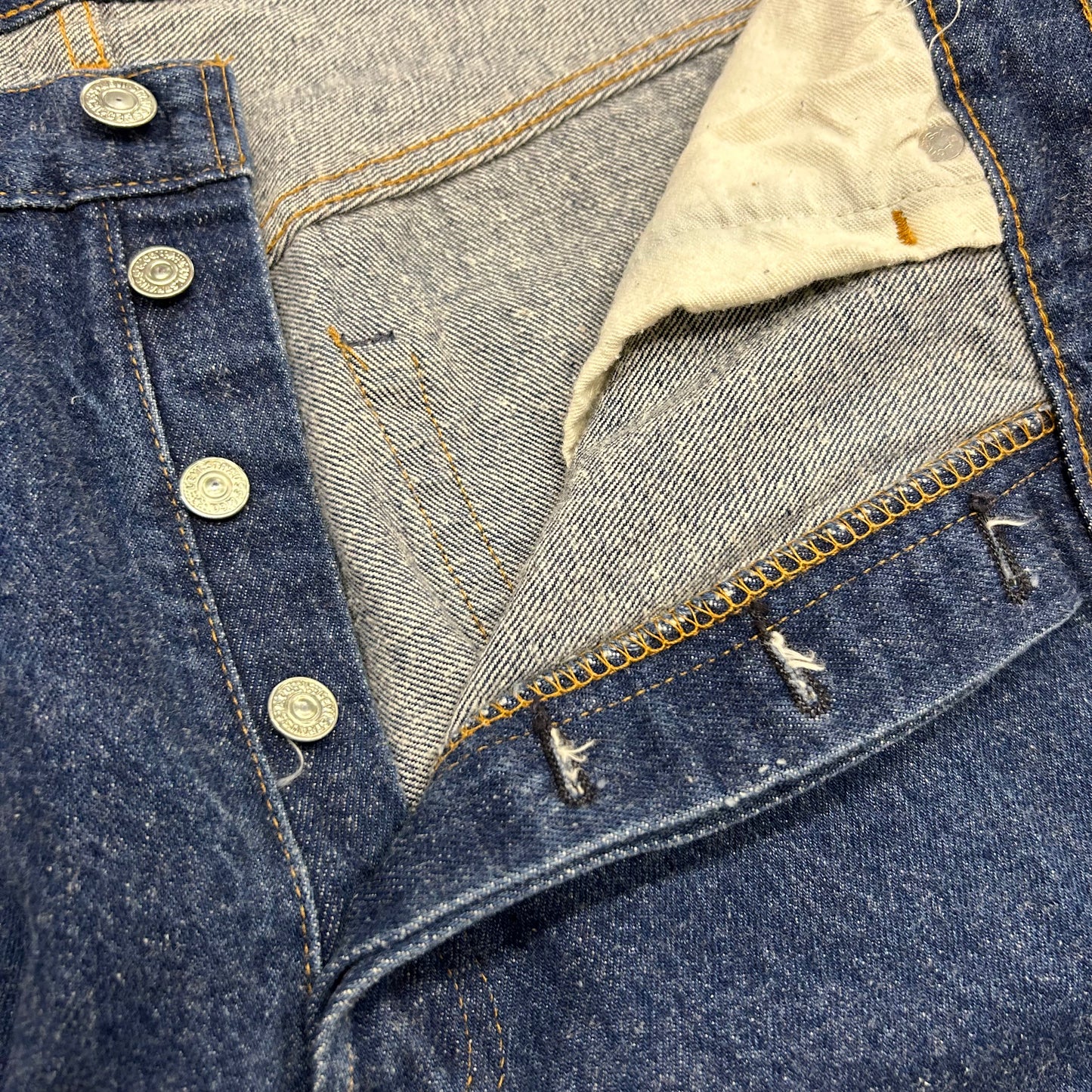 80’s Levi’s 501 Sz 35x30
