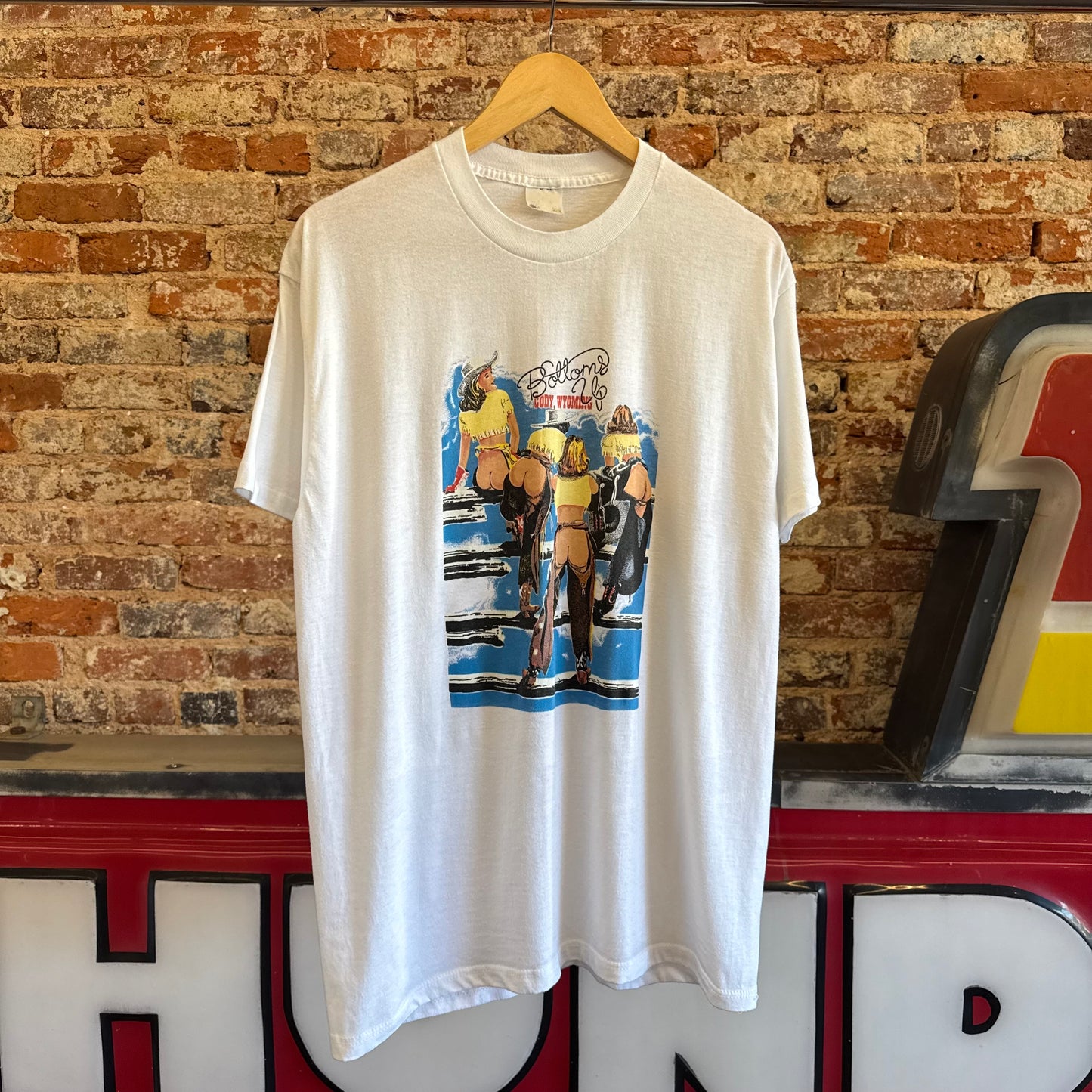 1980s Bottoms Up Cody, Wyoming T-Shirt XL