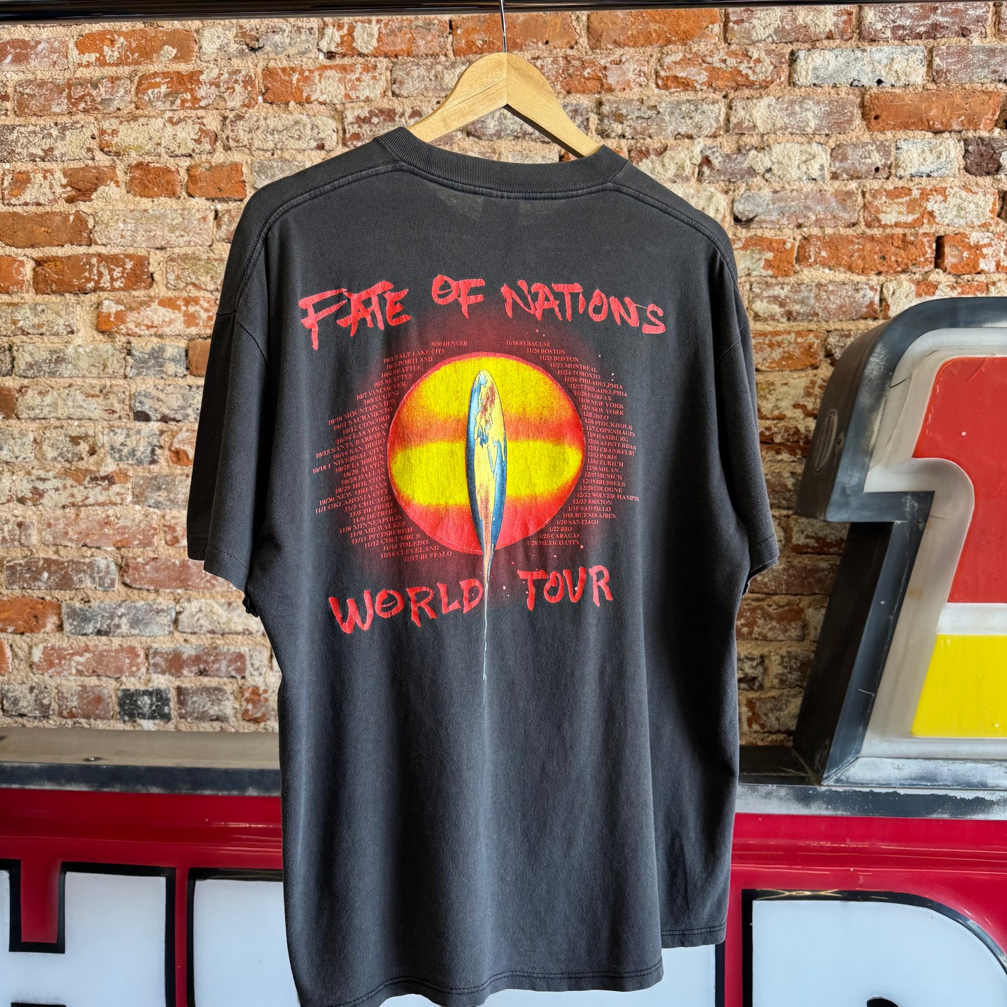 1993 Robert Plant “Fate of Nations” World Tour T-Shirt XL