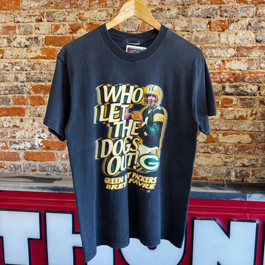 2001 Green Bay Packers Brett Favre “Who let the dogs out” T-Shirt