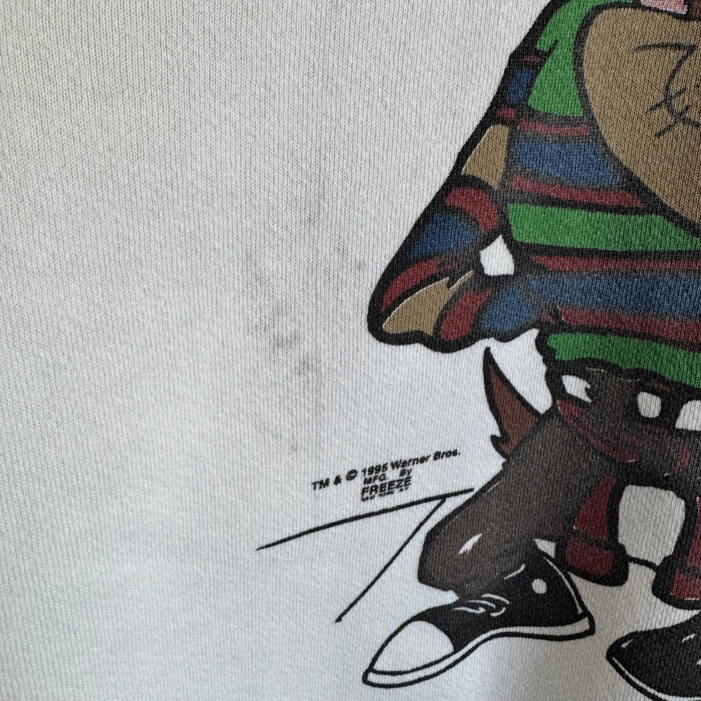 1994 Looney Tunes  “It’s All Good In The Neighborhood” Crewneck XL