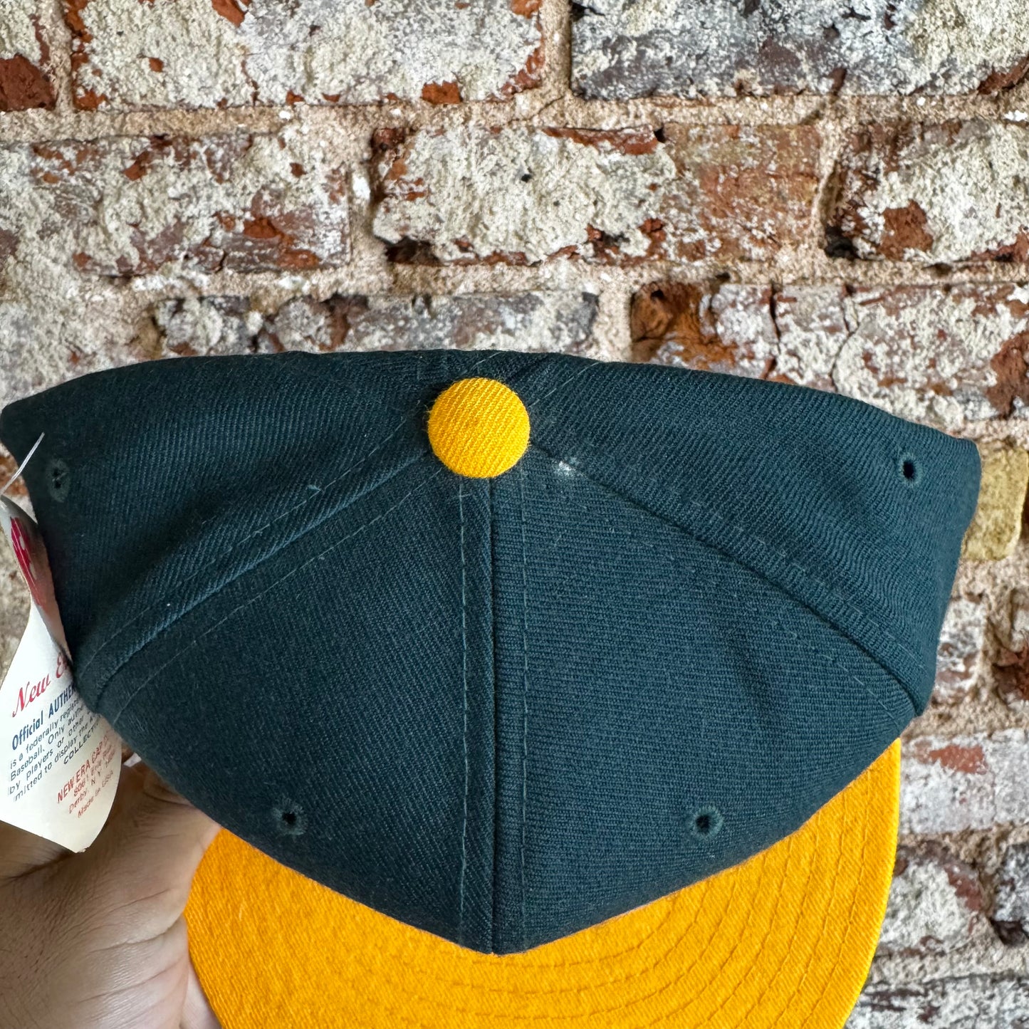 90’s Oakland A’s Two Tone New Era Fitted Hat 7 3/4