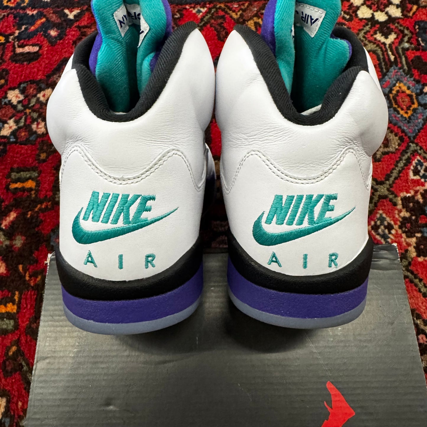 Jordan 5 “Grape” Sz 13 Pre-Owned