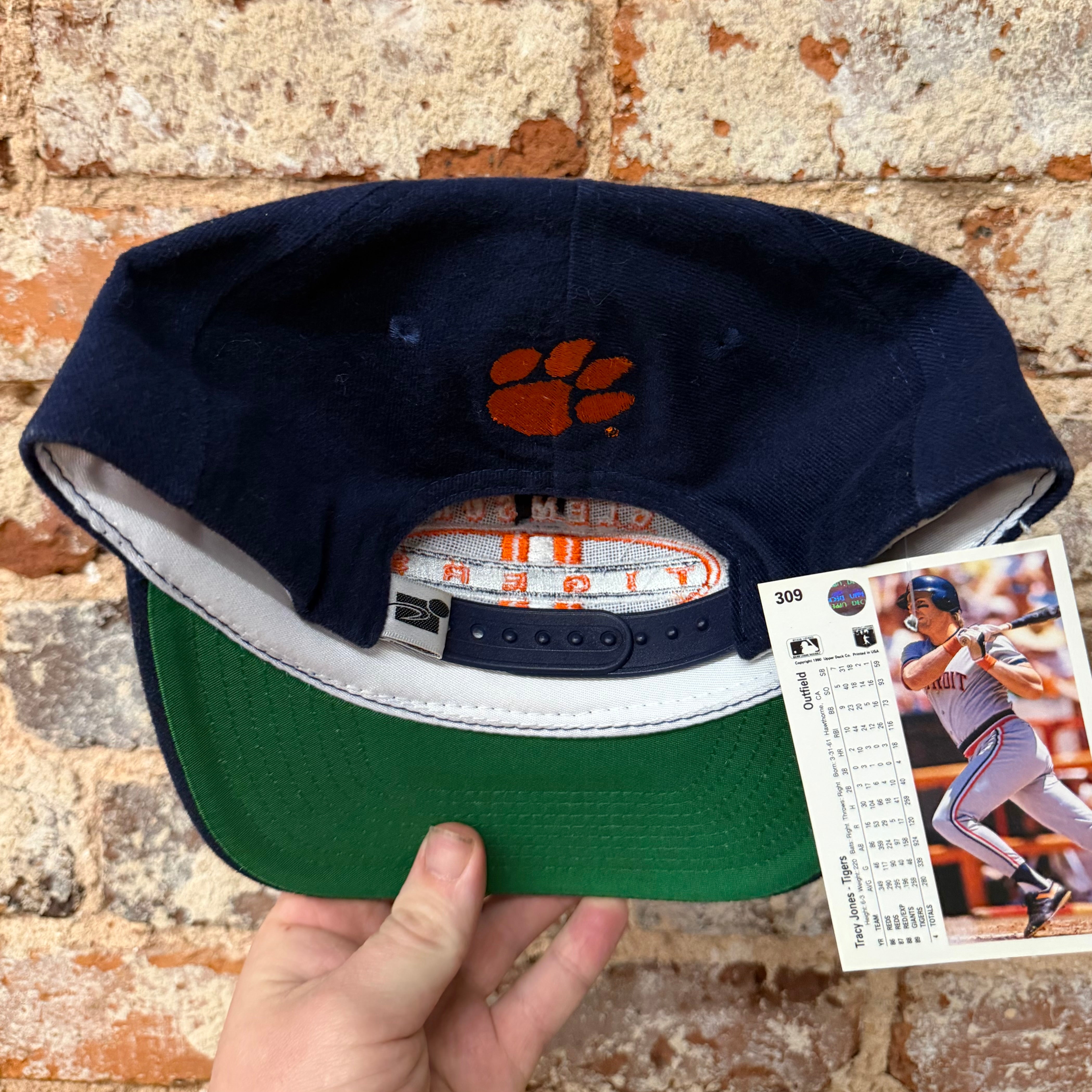 90s Clemson Sports Specialties – Stripes Vintage