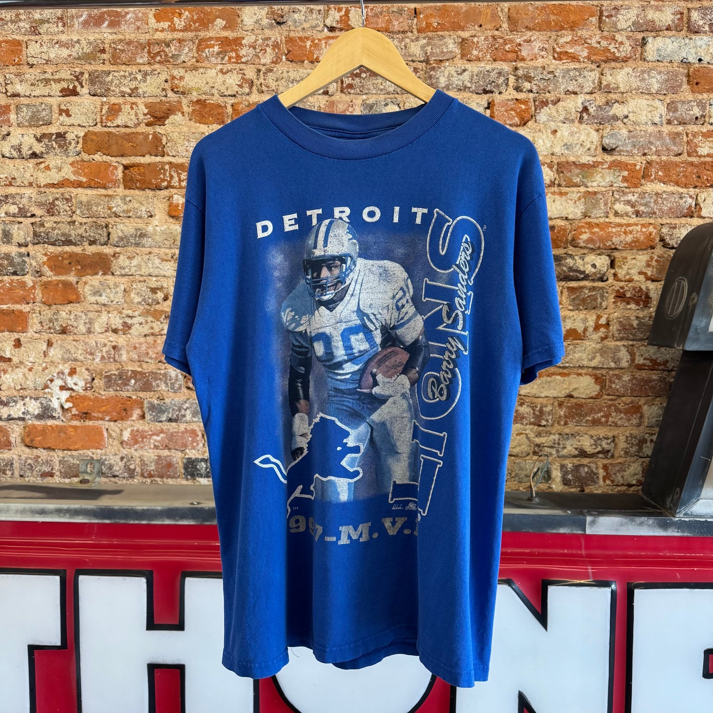 1997 Detroit Lions “Barry Sanders” MVP T-Shirt Large