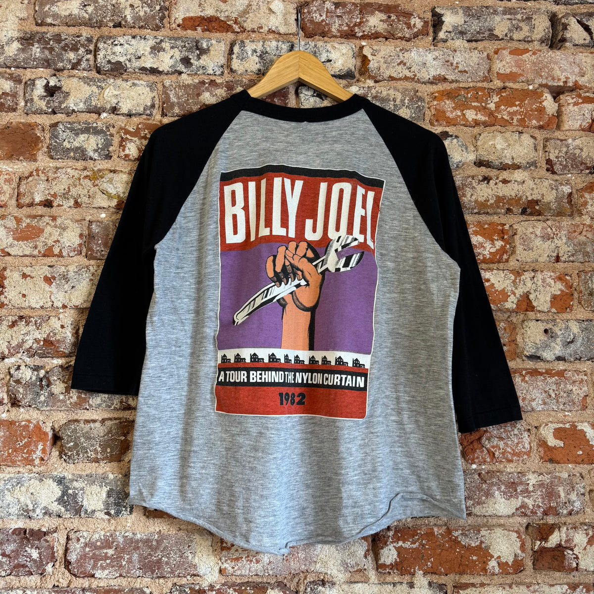 1982 Billy Joel  "A Tour Behind the Nylon Curtain" Raglan Shirt L