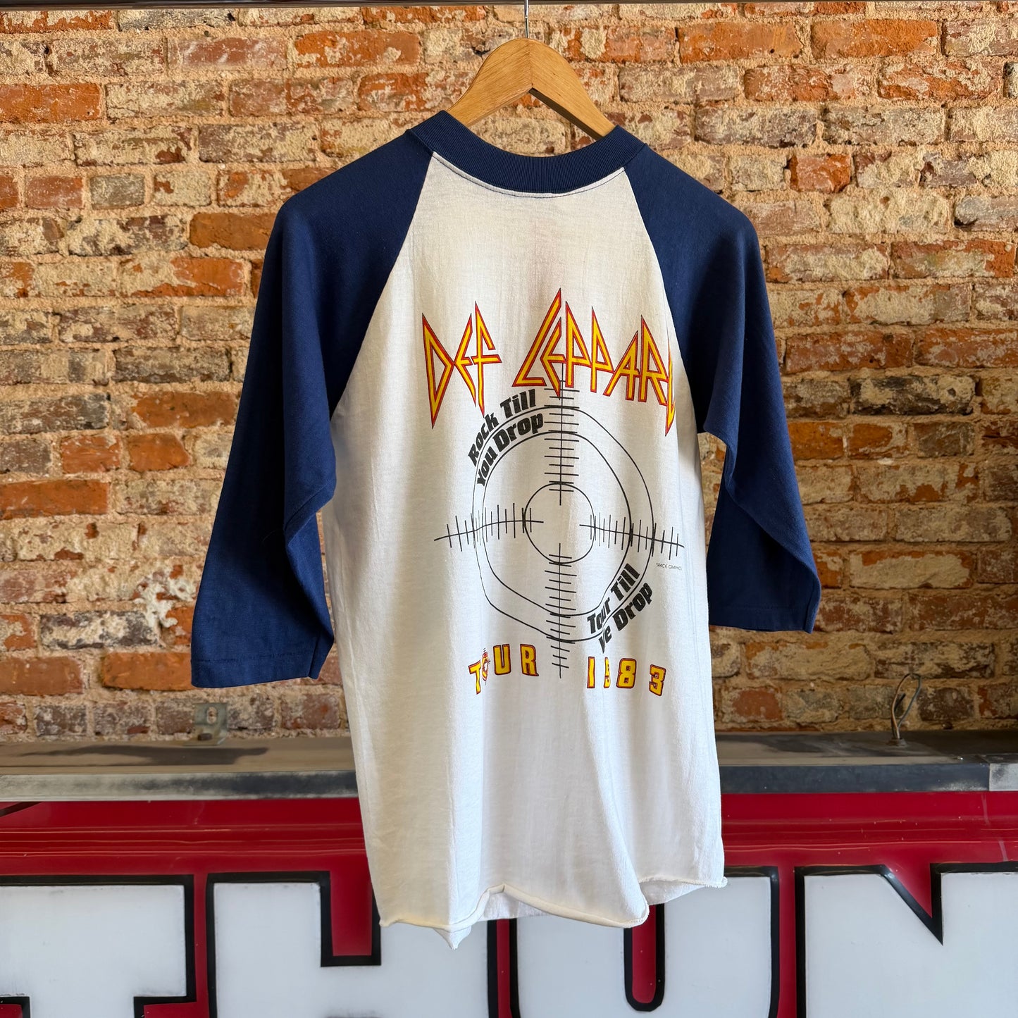 1983 Def Leppard “Pyromania” Tour Raglan Size M