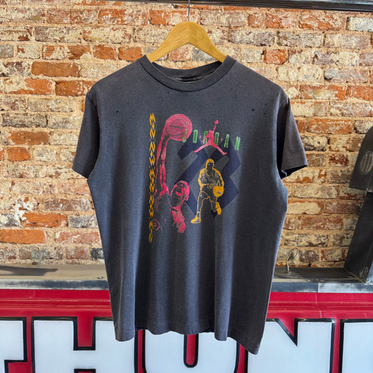 90s Nike “Micheal Jordan 23” T-Shirt L