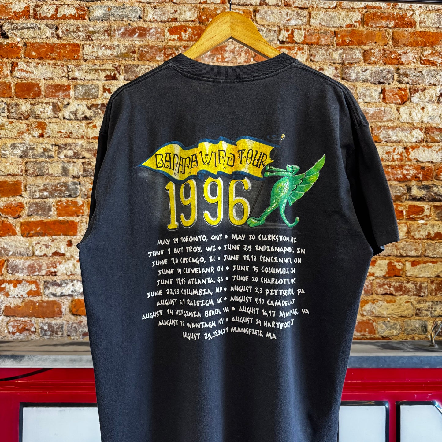 1996 Jimmy Buffett “Banana Wind” Tour T-Shirt XL