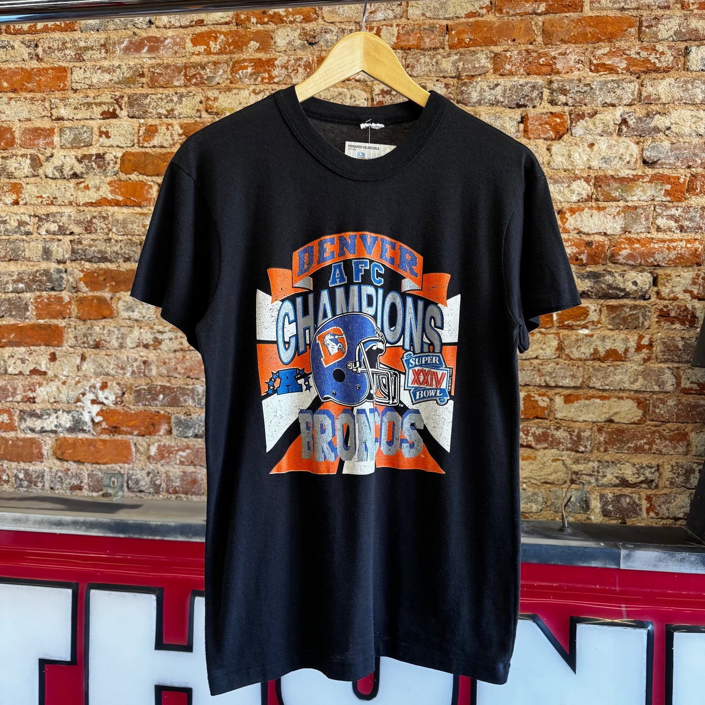 1989 Denver Broncos “Super Bowl Champions” T-Shirt Large