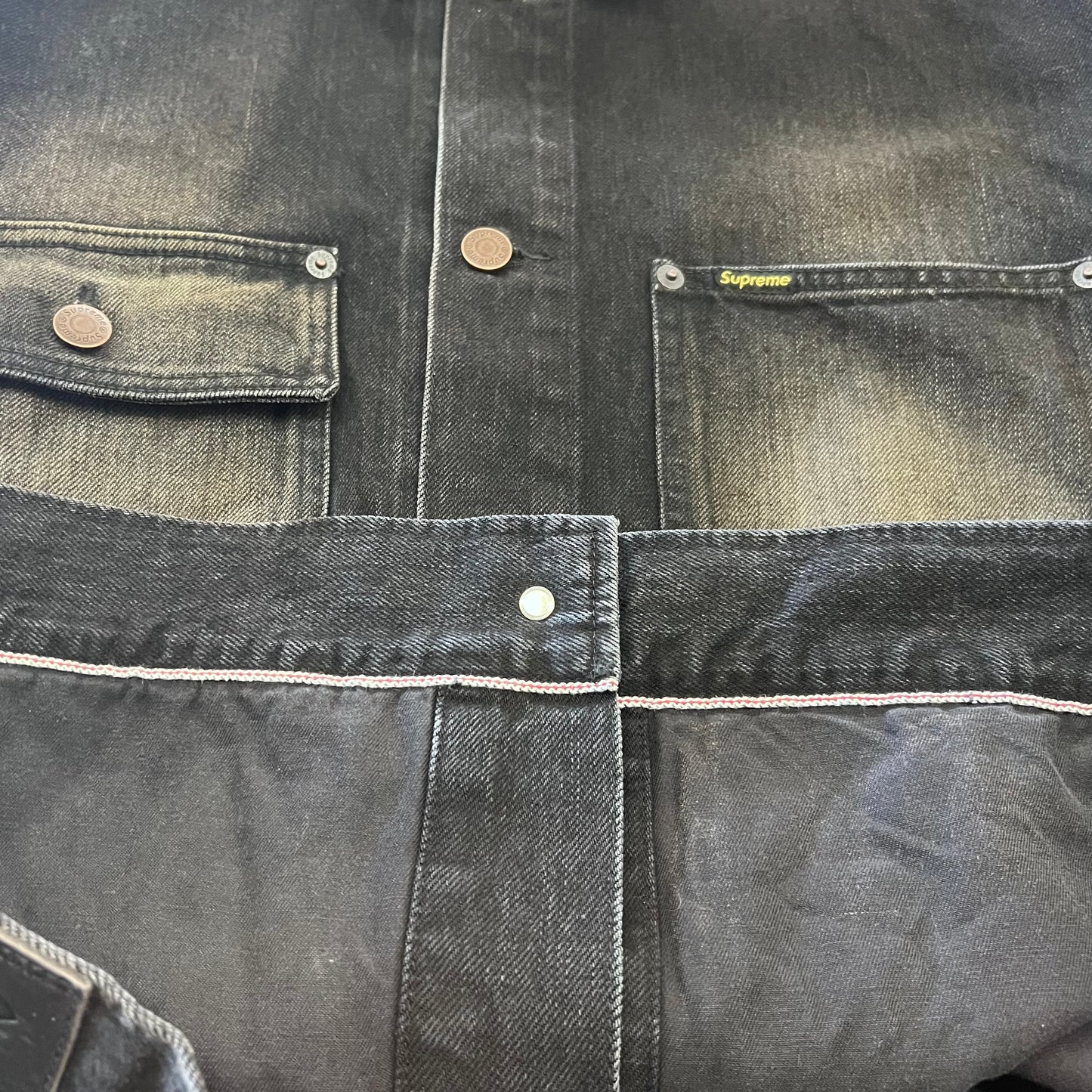 Supreme Distressed Selvedge
Trucker Jacket