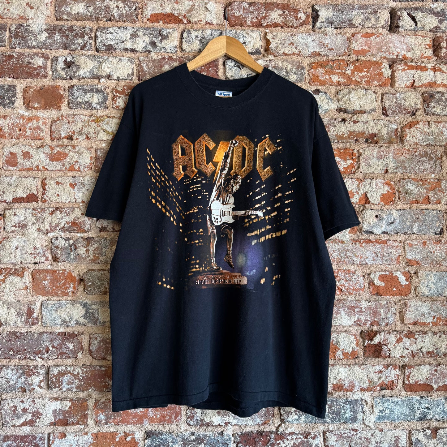 2000 AC/DC "Stiff Upper Lip" Tour T-Shirt XL