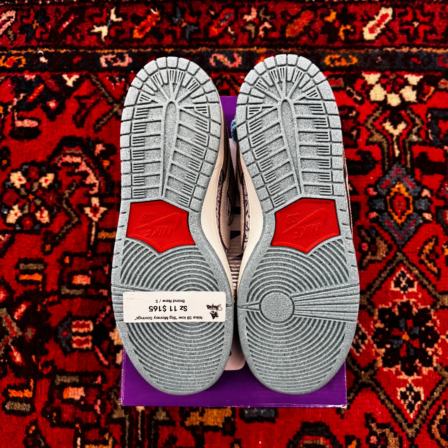 Nike SB Low “Big Money Savings” Size 11M Brand New