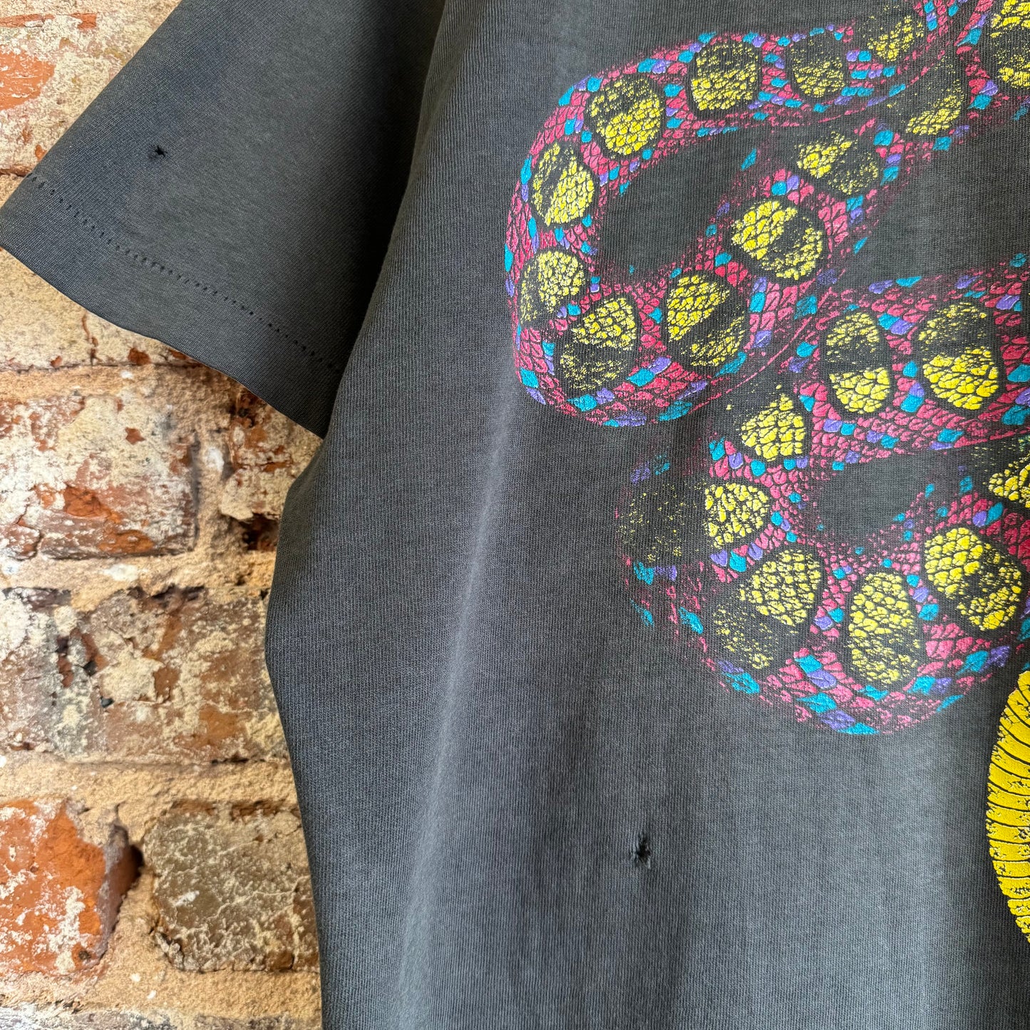 90s Marlboro Snake Pass Pocket T-Shirt XL