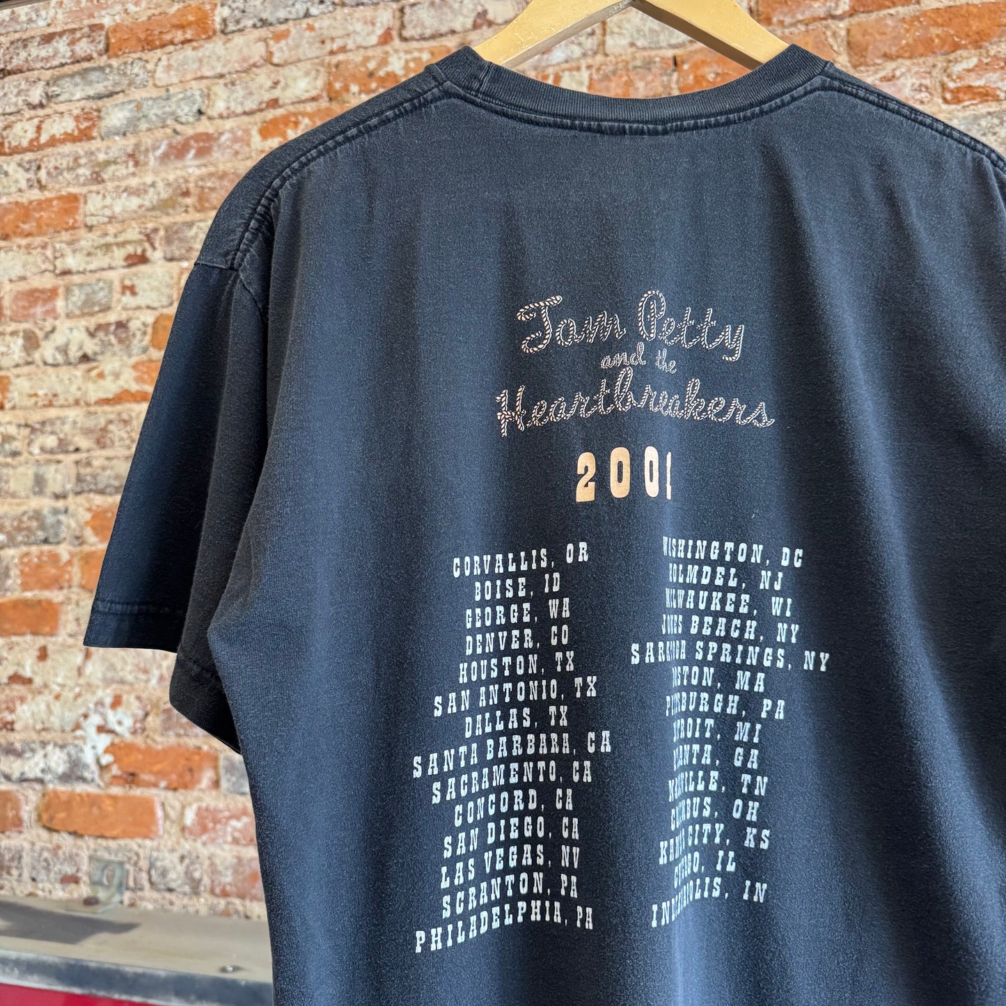 2001 Tom Petty and the Heartbreakers Tour T-Shirt L