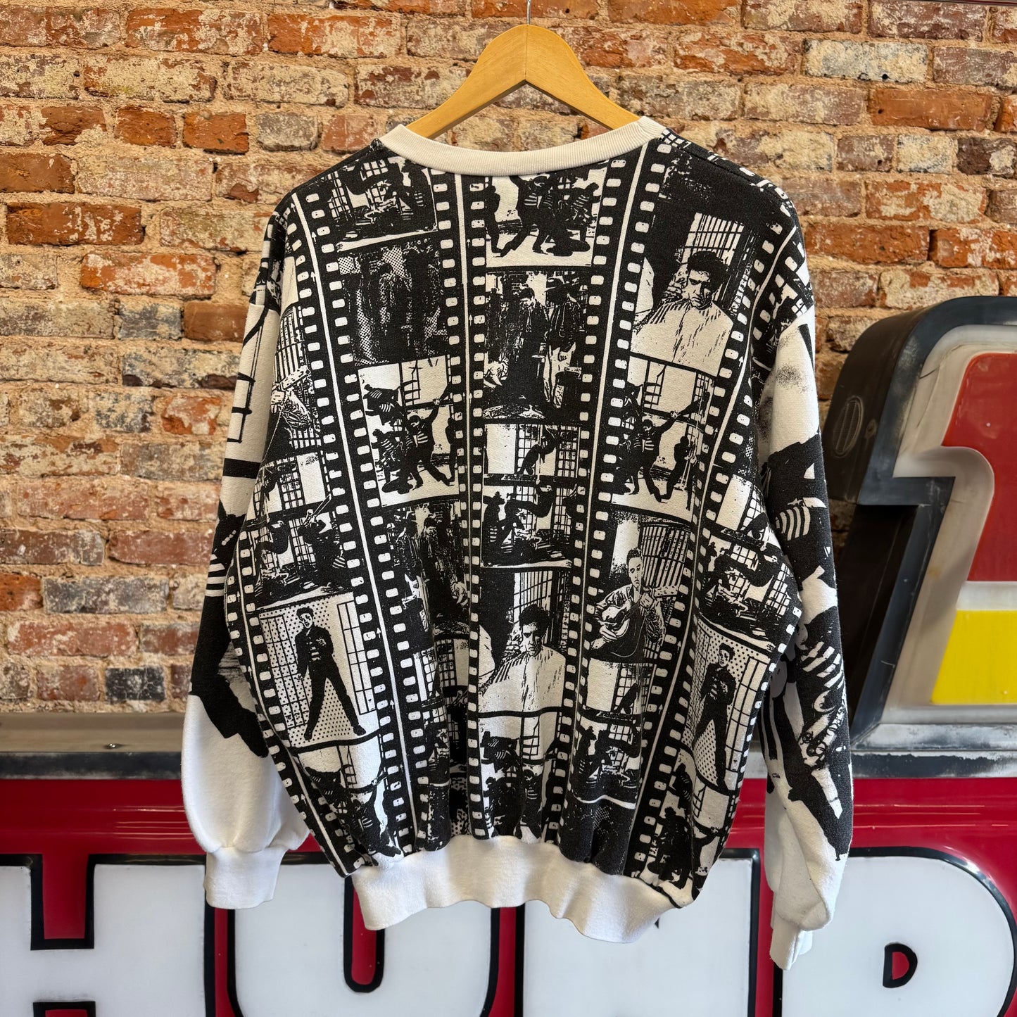 1980s Liberty Flyer Elvis Presley “Jail House Rock” Crewneck XL