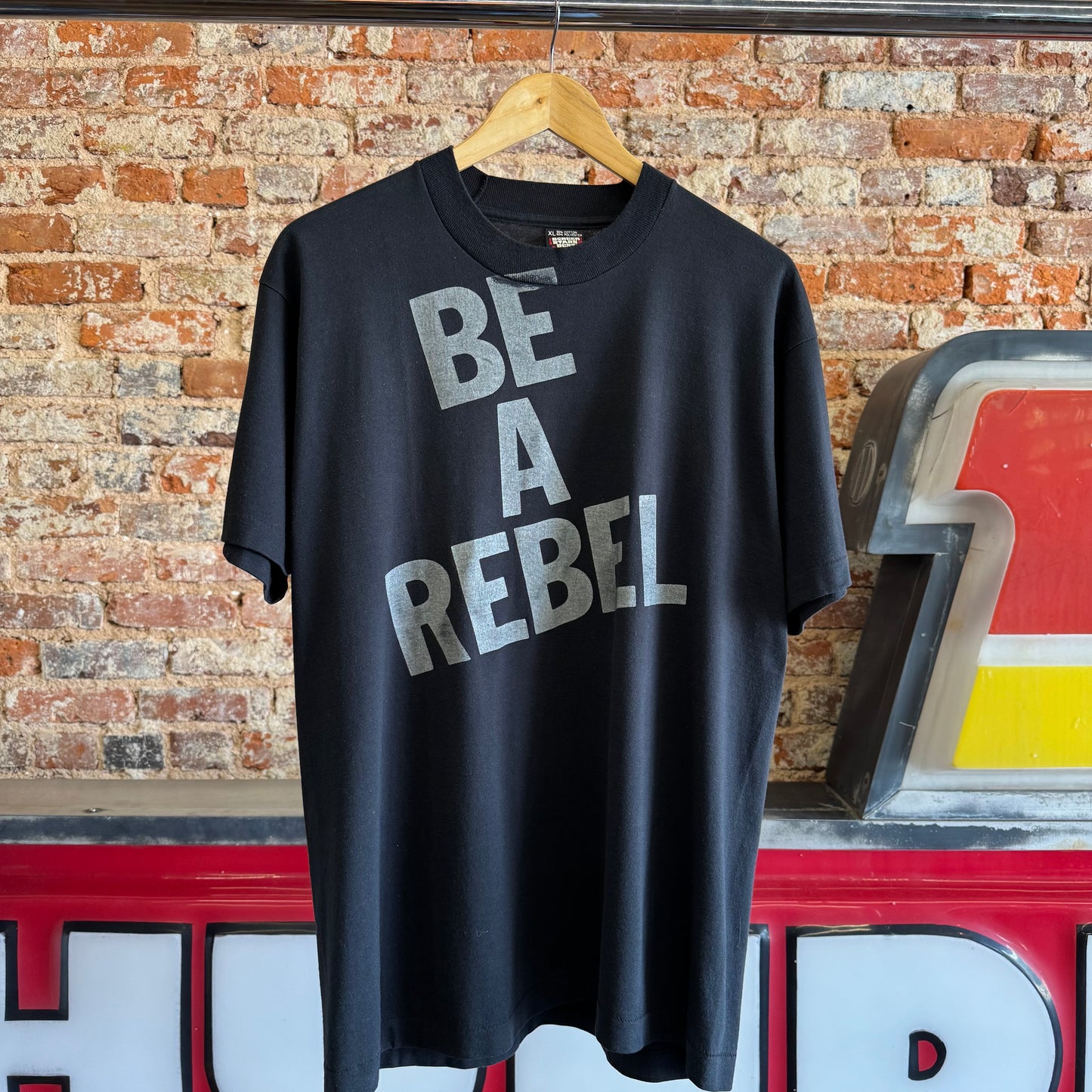 1989 Skid Row “18 & Life”  Don’t be a Rebel T-Shirt XL