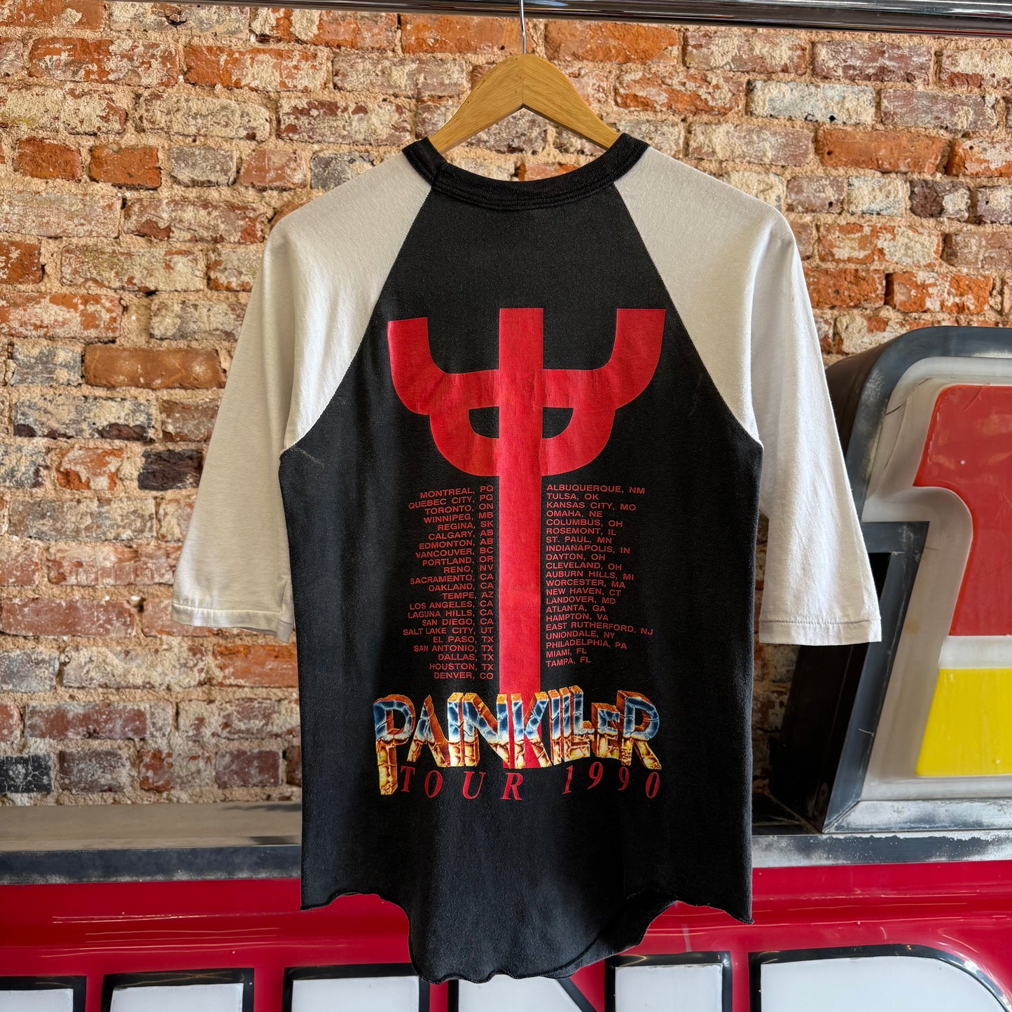 1990 Judas Priest “Painkiller” Tour Raglan Shirt M