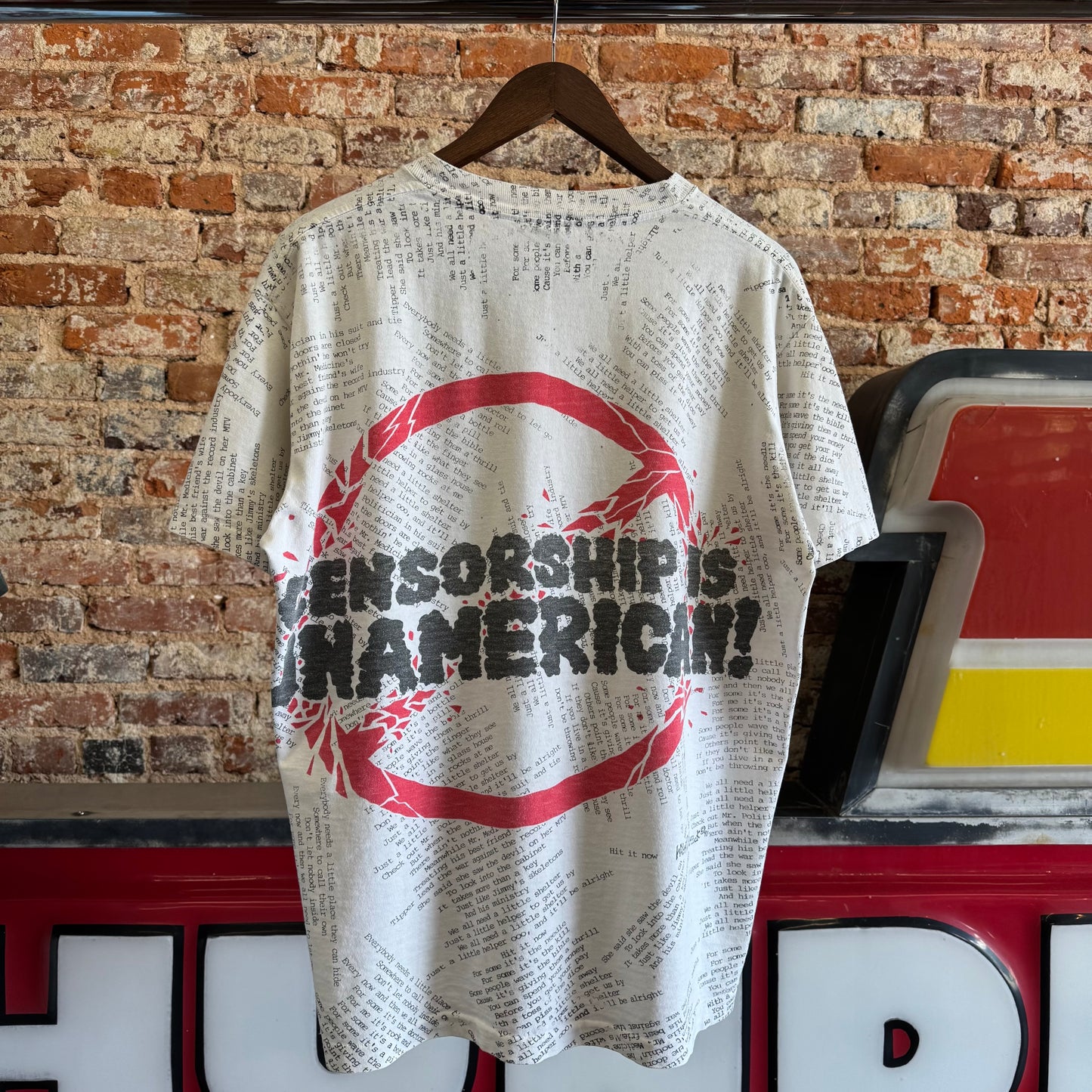 1991 Cinderella "Censorship is Unamerican" AOP T-Shirt L