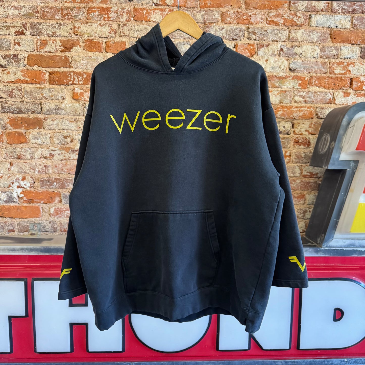 2001 Weezer Hoodie XL