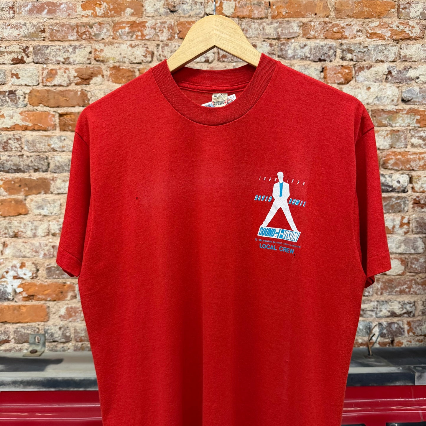 1990 David Bowie “Sound-I-Vision” Local Crew T-Shirt Size XL