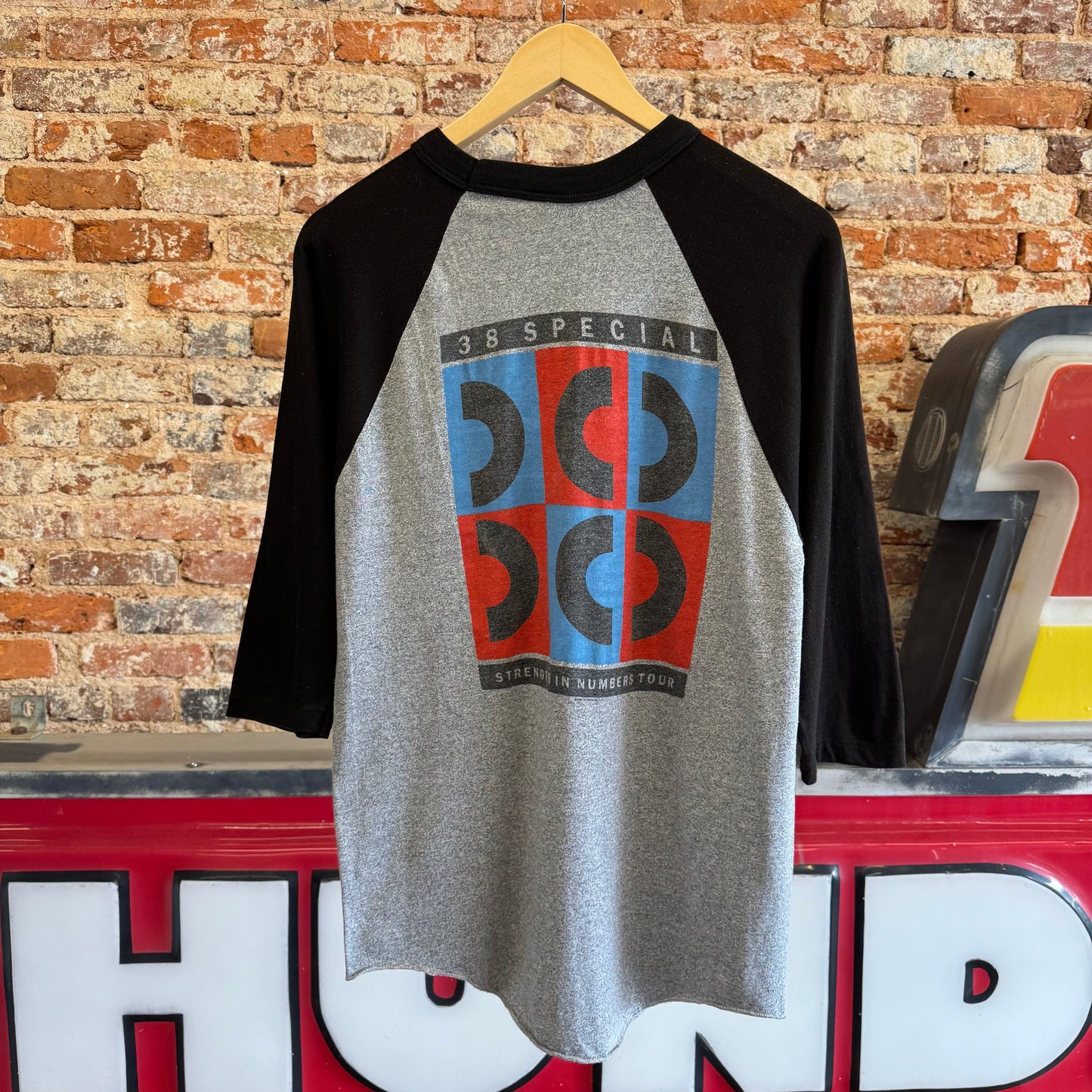 1986 38 Special “Strength In Numbers” Tour Raglan Shirt XL